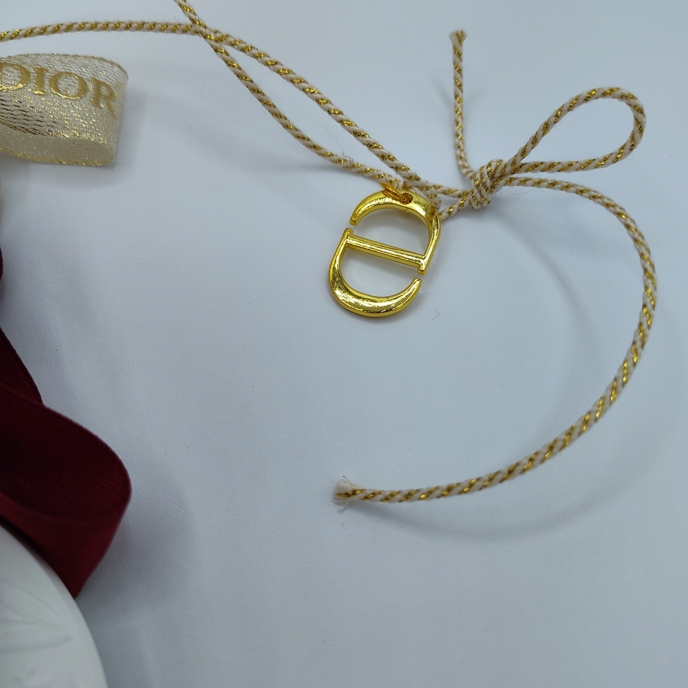 Dior 2022 Holiday Fragrance Stone Red Ornament Ribbon Gift Box Limited Edition - Picture 5 of 6